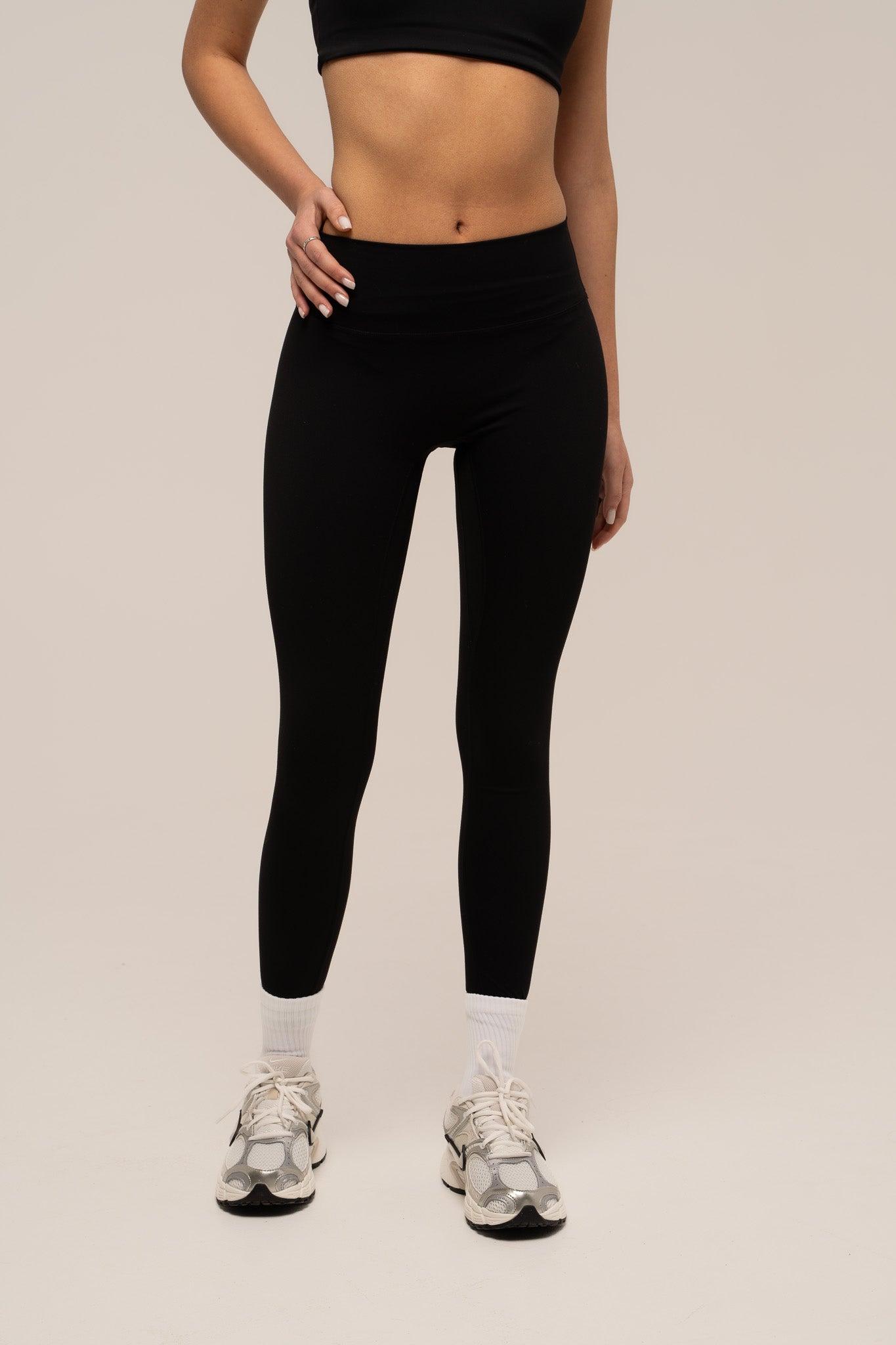 BALANCE Juodos Tamprės